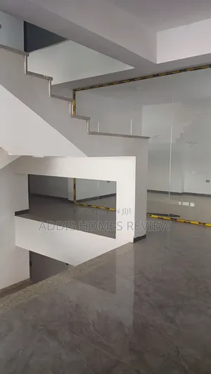 ያለቀ ሱቅ በ 2.4ሚሊዮን ብር ሲኤምሲ