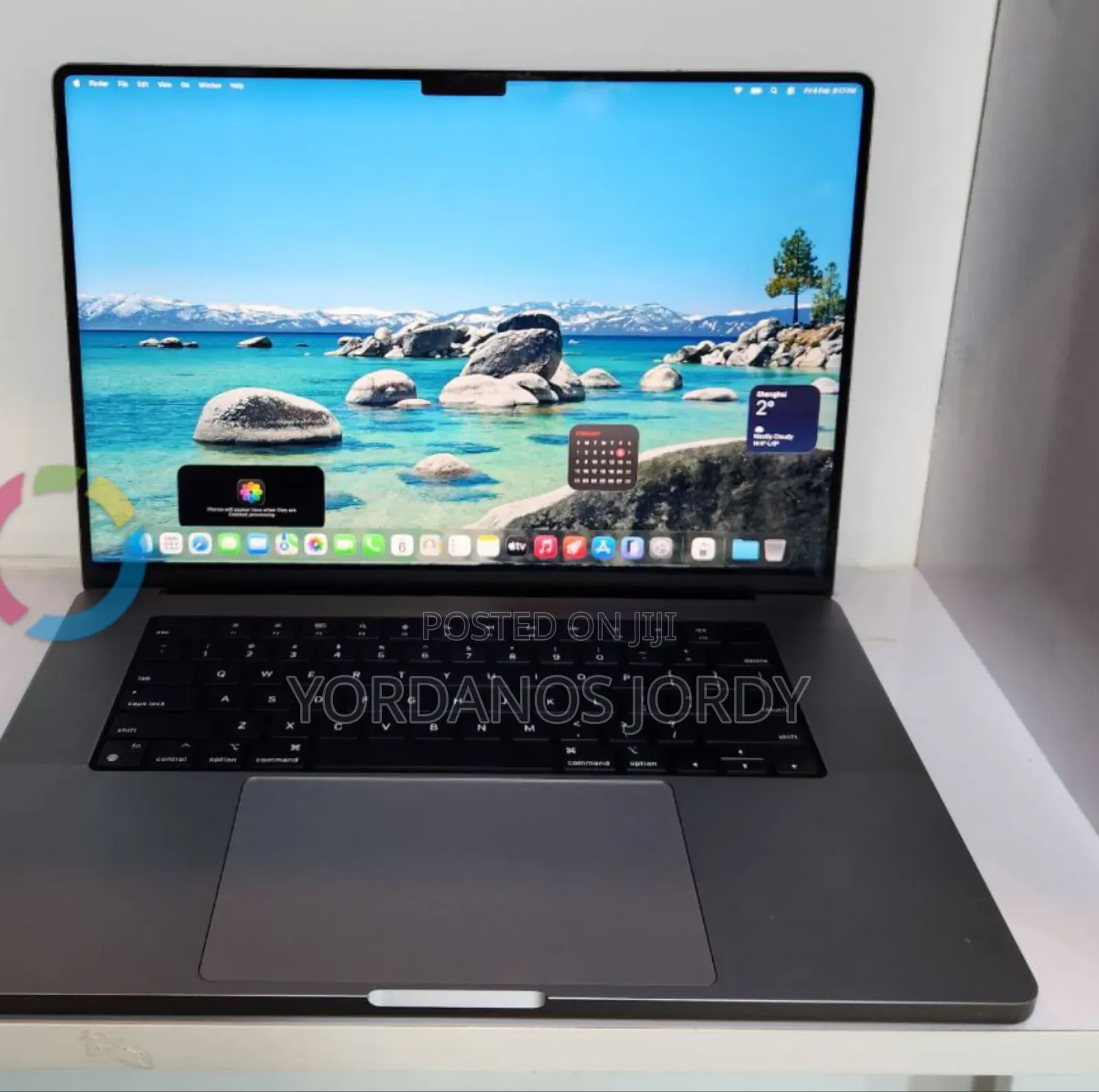 New Laptop Apple MacBook Pro M1 16GB Apple M1 Pro SSD 512GB