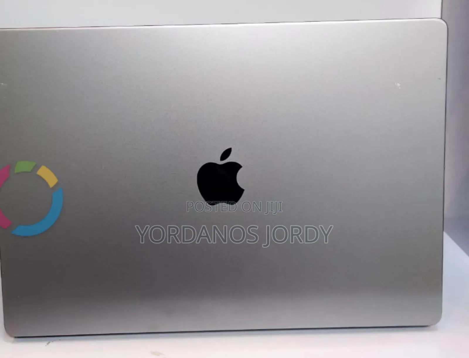 New Laptop Apple MacBook Pro M1 16GB Apple M1 Pro SSD 512GB