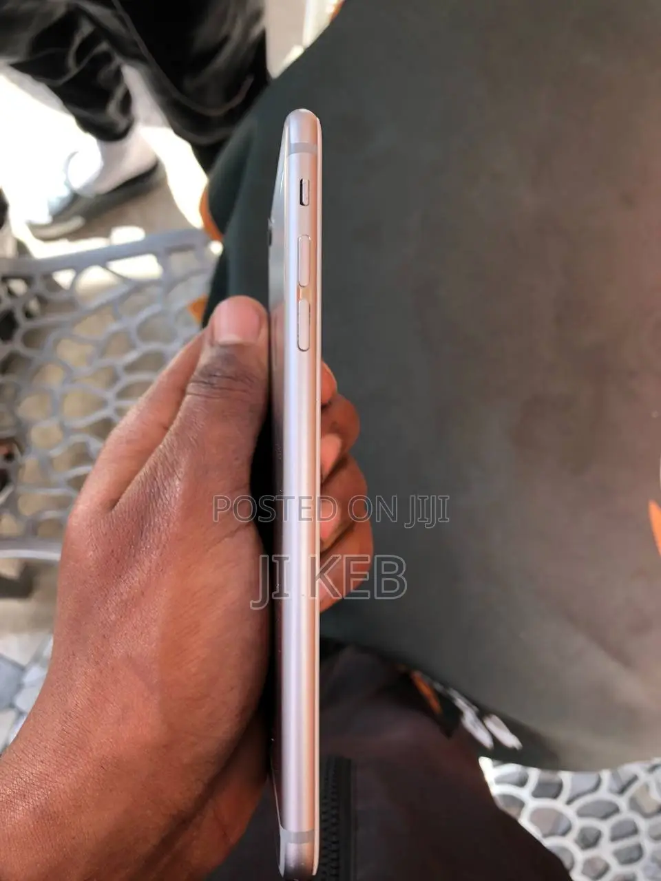 New Apple iPhone 6s Plus 128 GB Silver