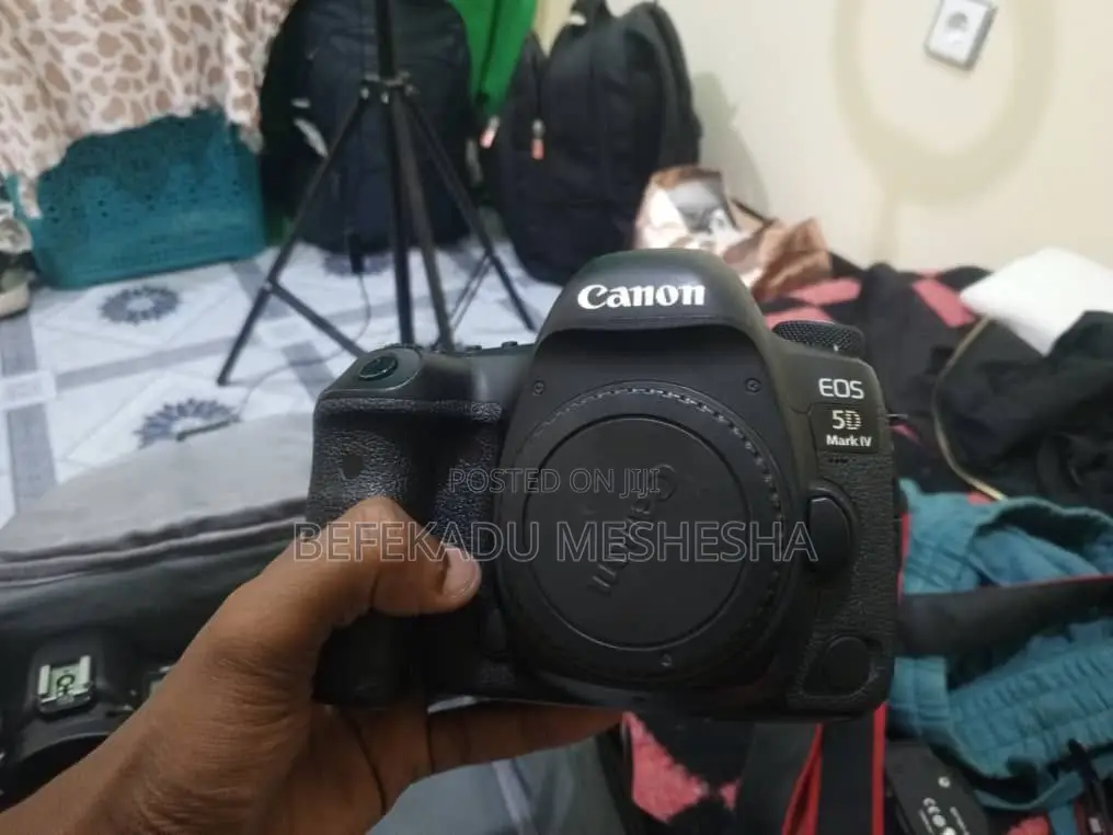 Canon Camera 5d Mark 4 Wz 24-105mm Lens