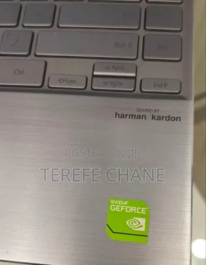 New Laptop Asus Zenbook 14 UX434 8GB AMD Ryzen 5 SSD 512GB