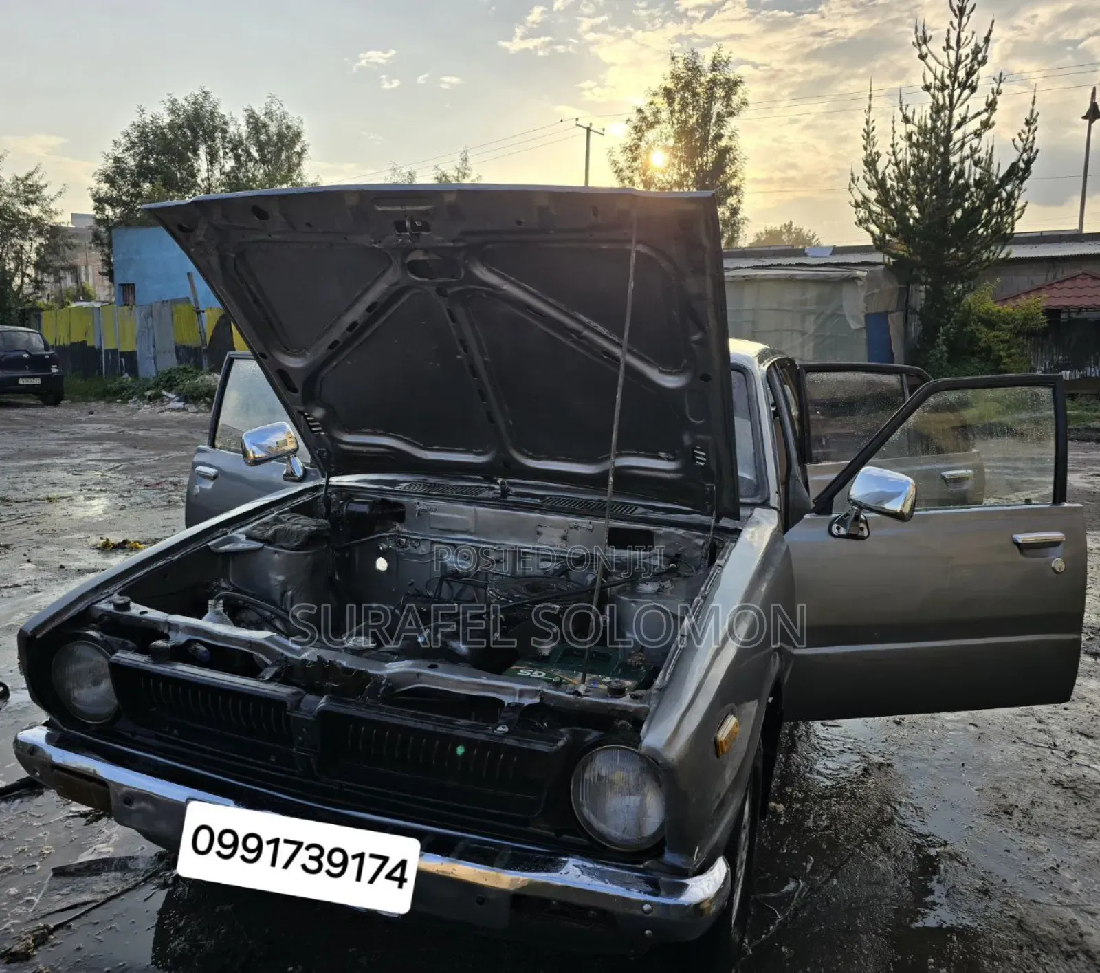 Toyota Corolla KE 30 1977 Silver