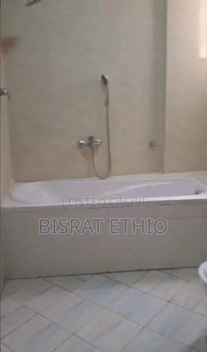 Furnished 3bdrm Apartment in Richie ሪቼ, Kirkos for sale