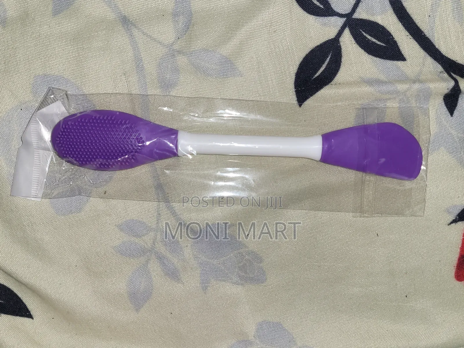 Scrub መቀቢያ እና መታጠቢያ