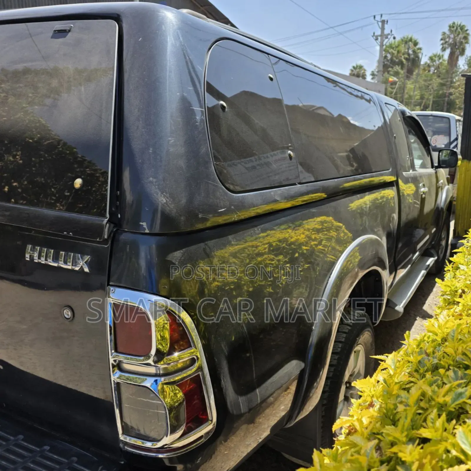 Toyota Hilux 2013 Gray