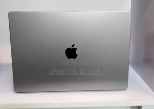 New Laptop Apple MacBook Pro 2020 M1 16GB Apple M1 Pro SSD 512GB