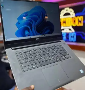 Laptop Dell Inspiron 15 8GB Intel Core I5 SSD 256GB