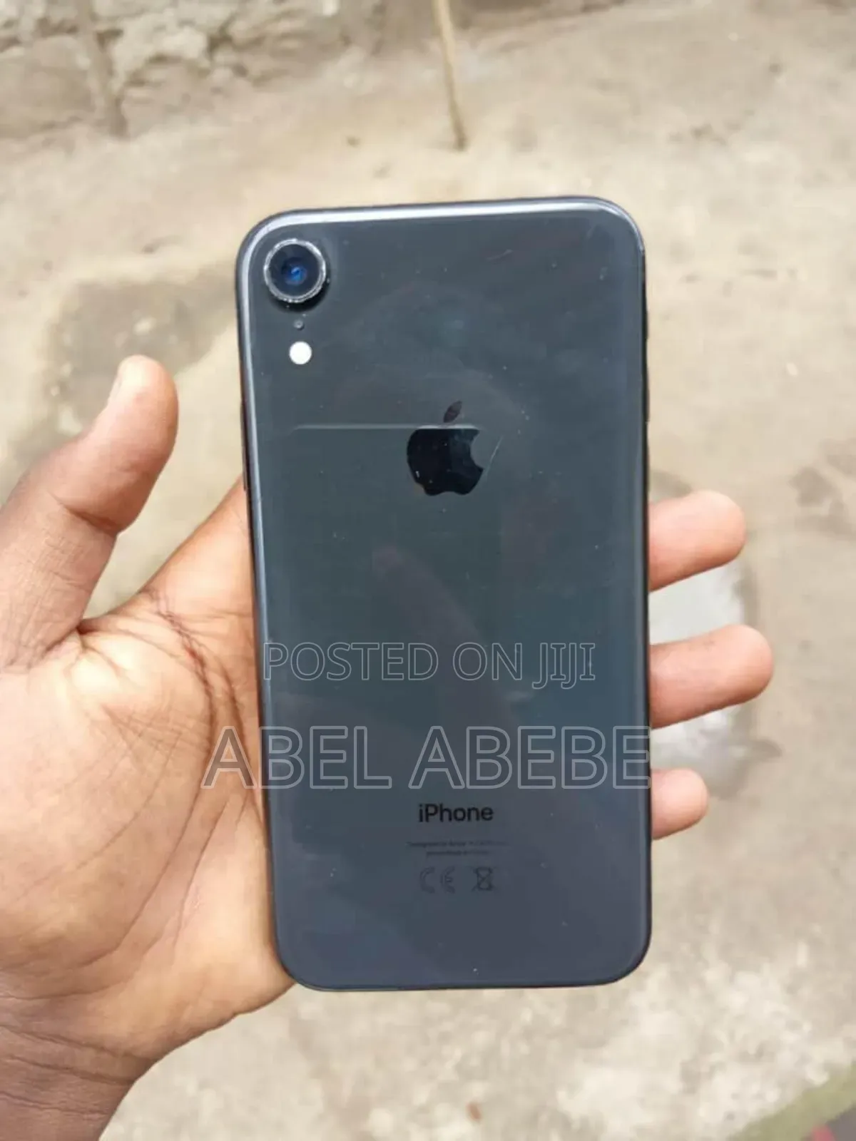 Apple XR 64 GB Black