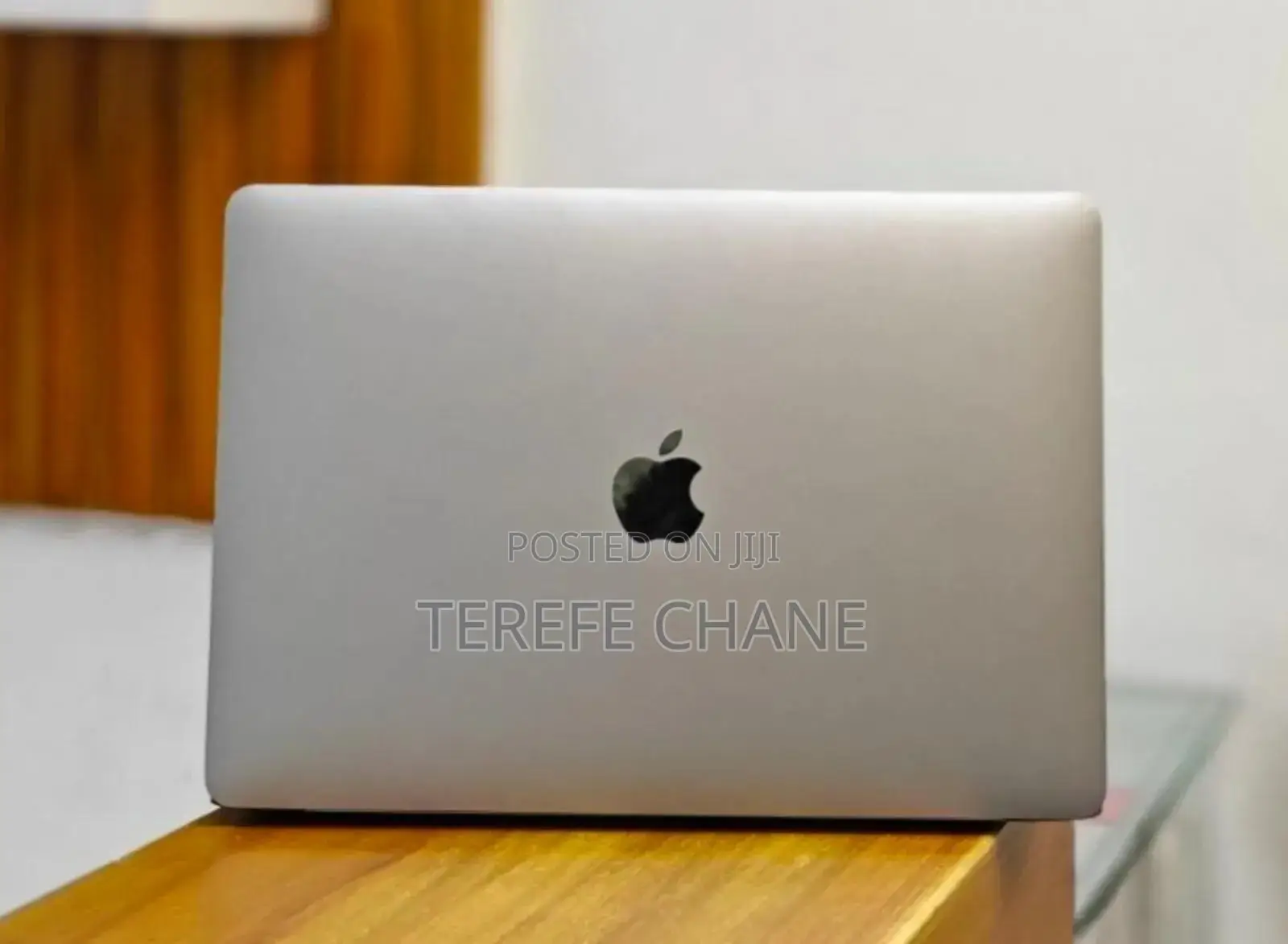 New Laptop Apple MacBook Air 2020 M1 8GB Intel Core I5 SSD 256GB