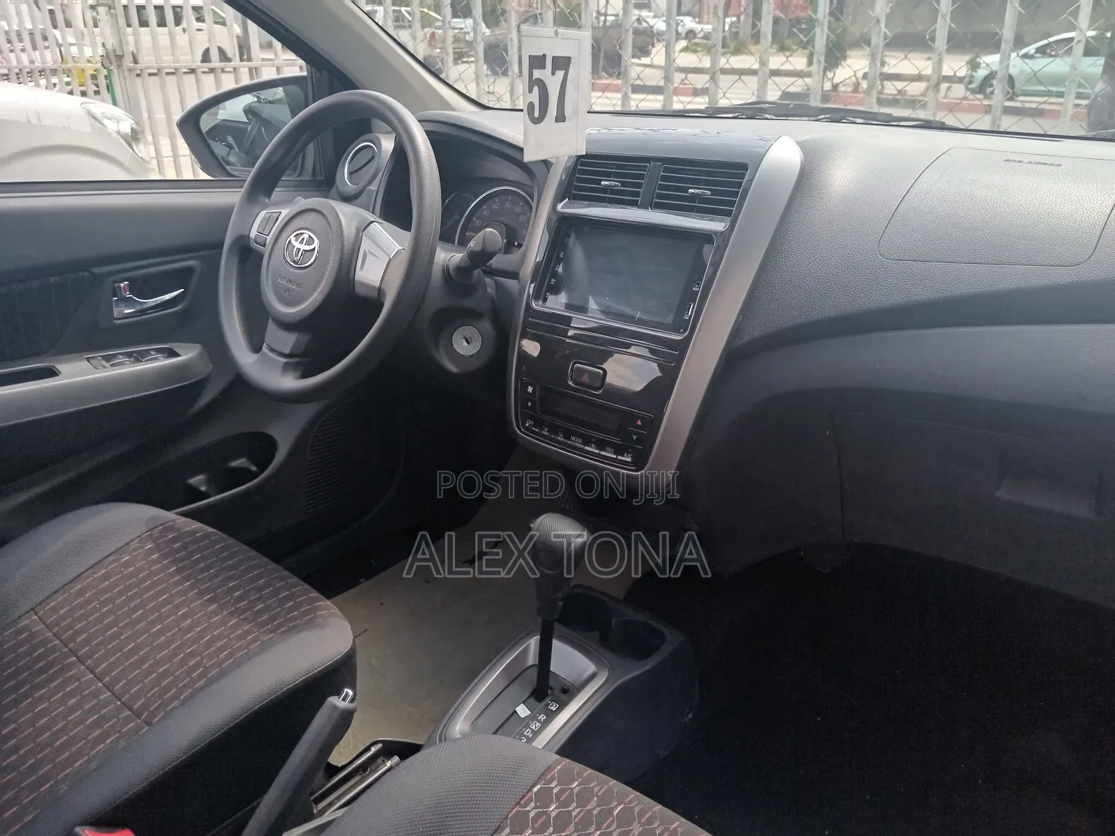 Toyota Agya 2022 Silver