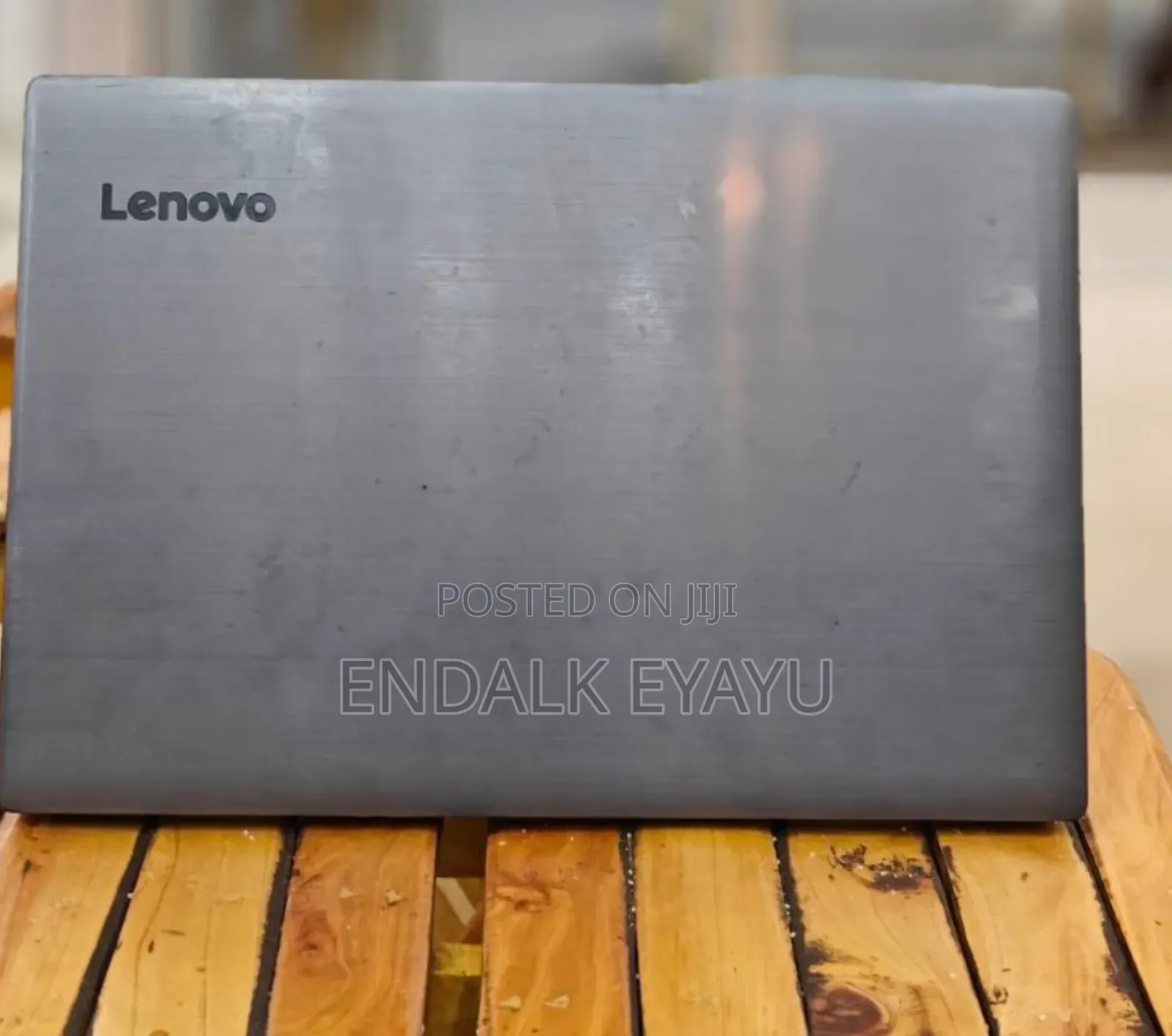 Laptop Lenovo 4GB Intel Core I3 HDD 1T