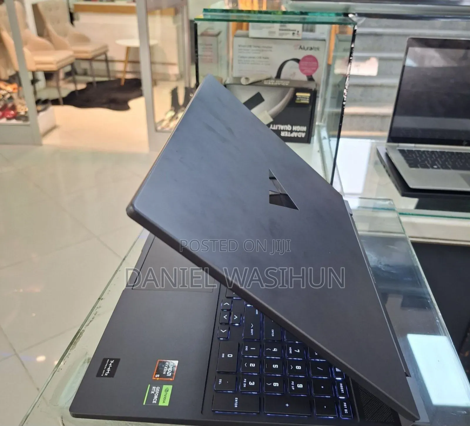 New Laptop HP Victus 15 16GB AMD Ryzen 5 SSD 512GB