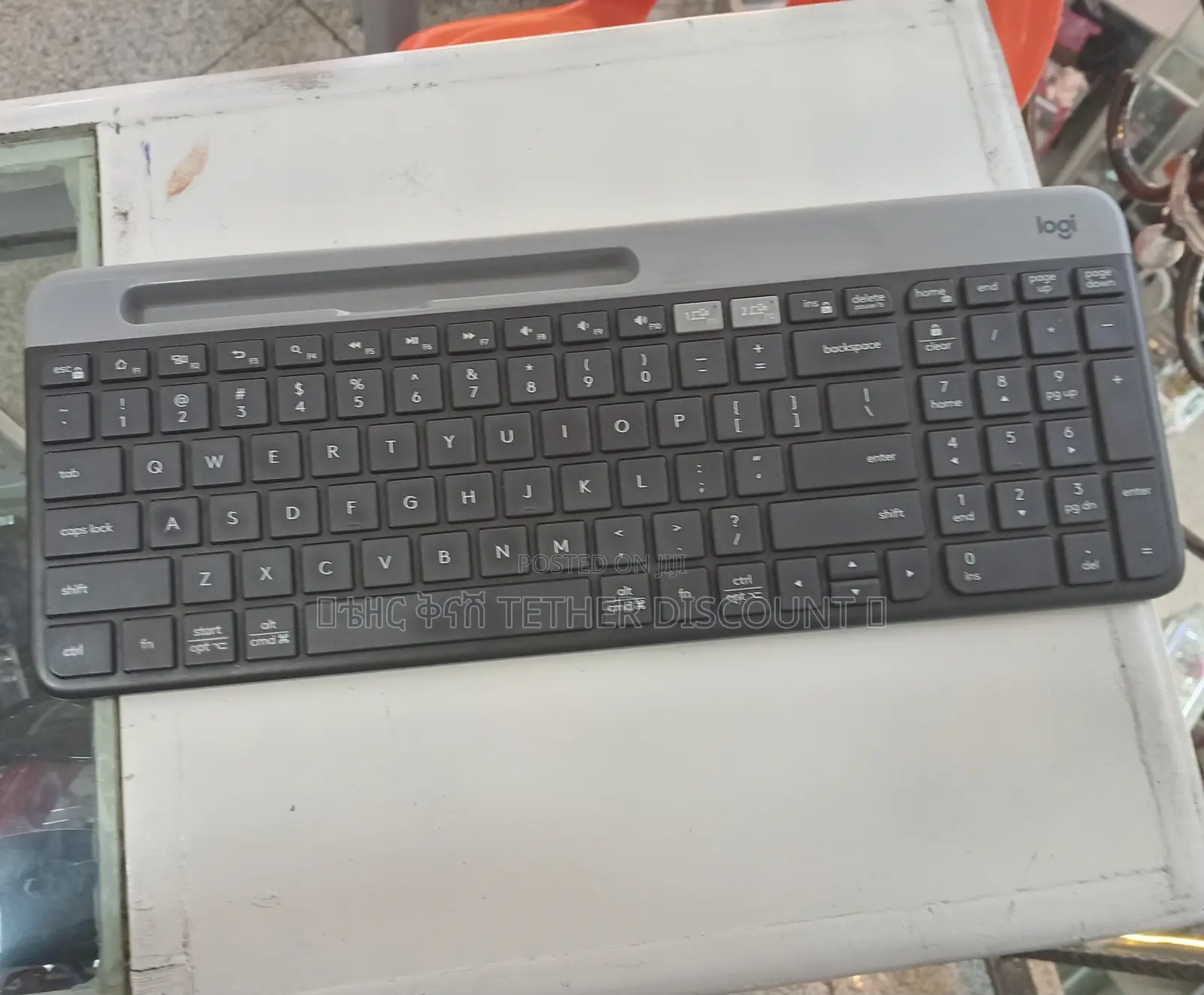 Original Logitech Slim Multi-device Wireless Keyboard, Blackused