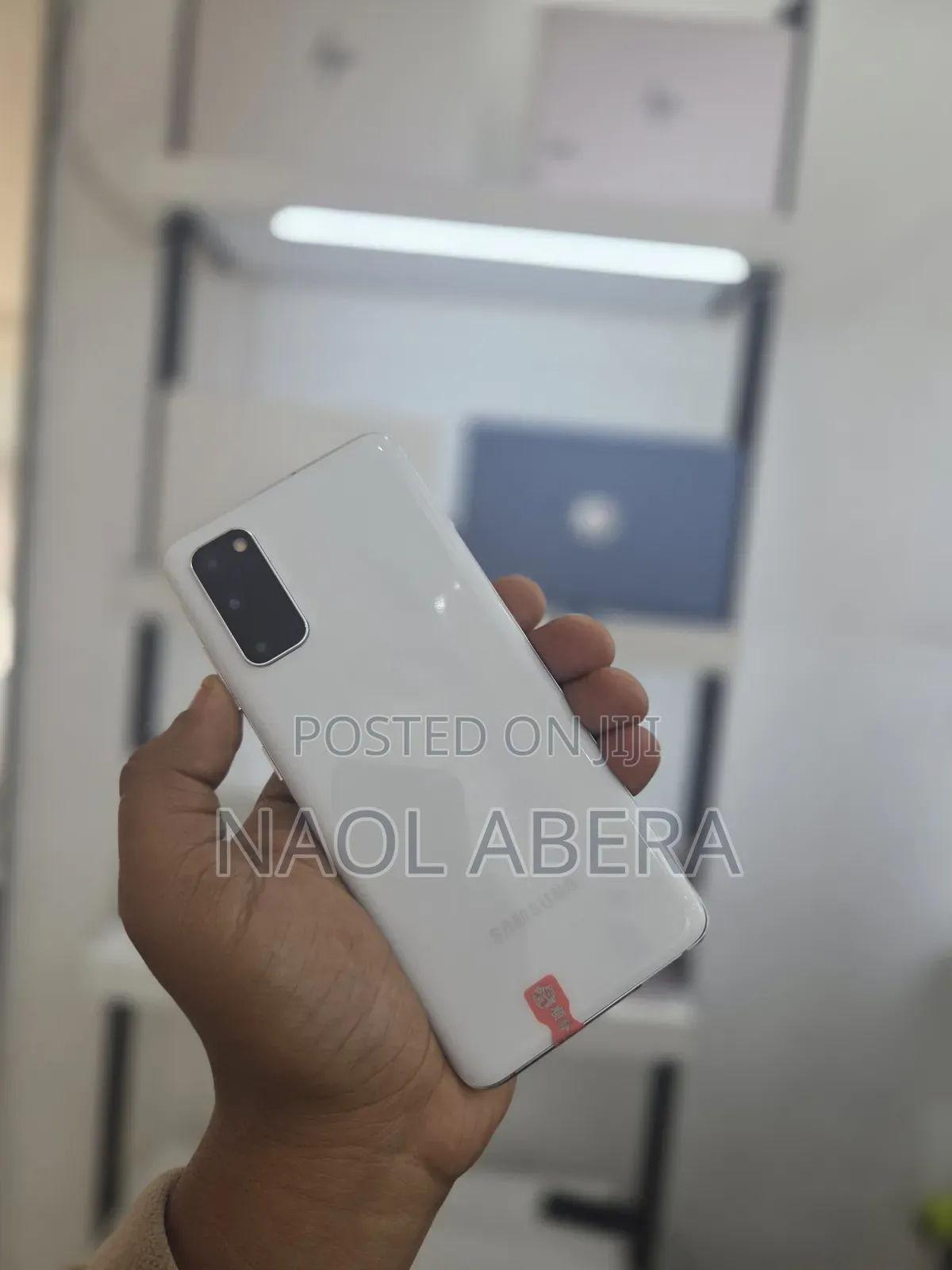 New Samsung Galaxy S20 128 GB White