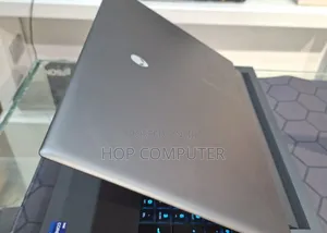 New Laptop Alienware M17x R2 32GB Intel Core I9 SSD 1T