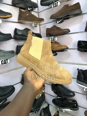 ማራኪ Chelsea Bots በተለያየ ከለር አማራጭ