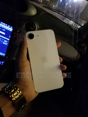 New Apple iPhone 16e 128 GB