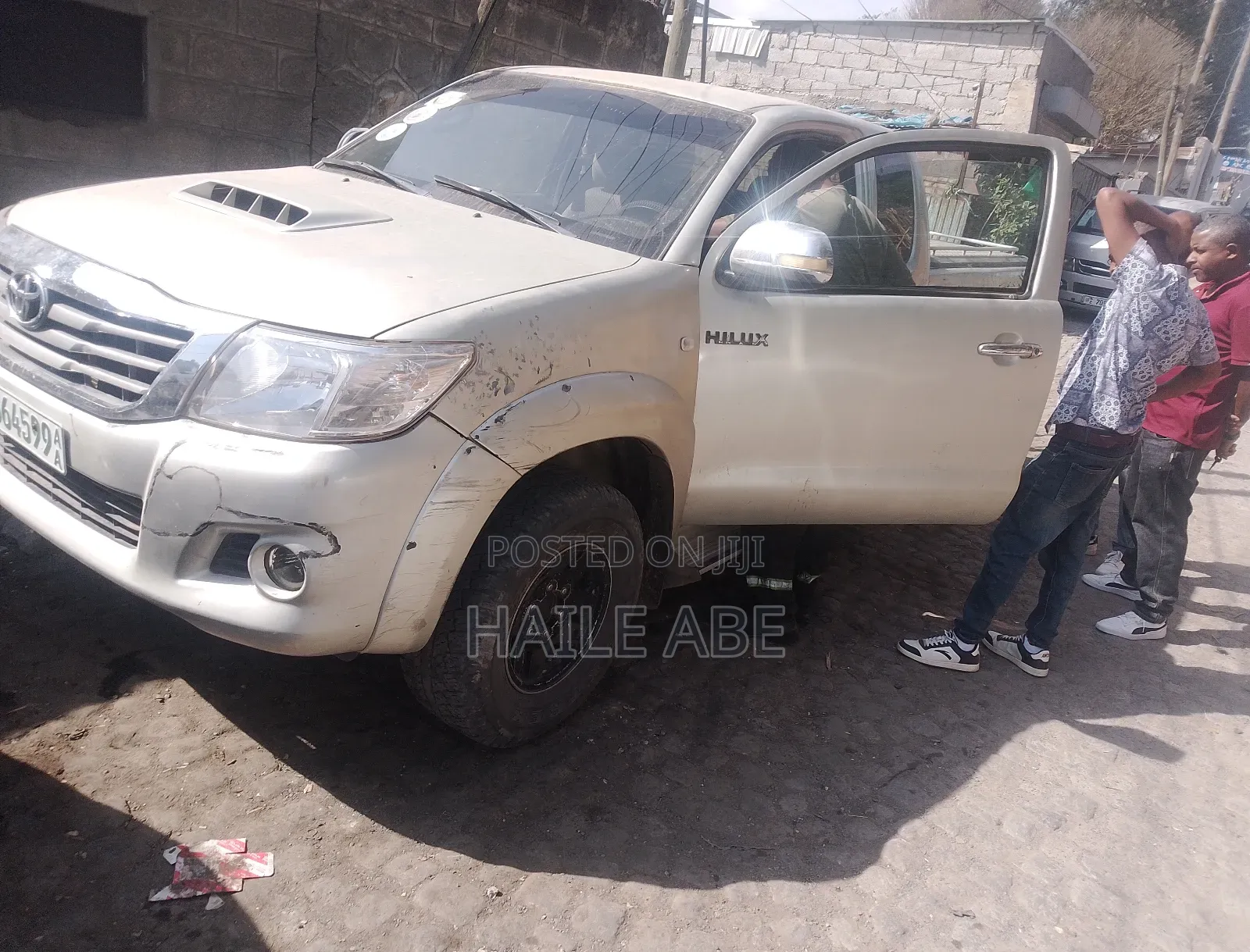 Toyota Hilux 3.0 D-4D 4x4 2013 Silver