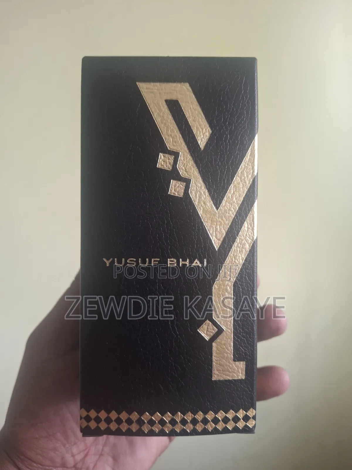 Yusuf Bhai Perfume Coco Madmosile 100 Ml