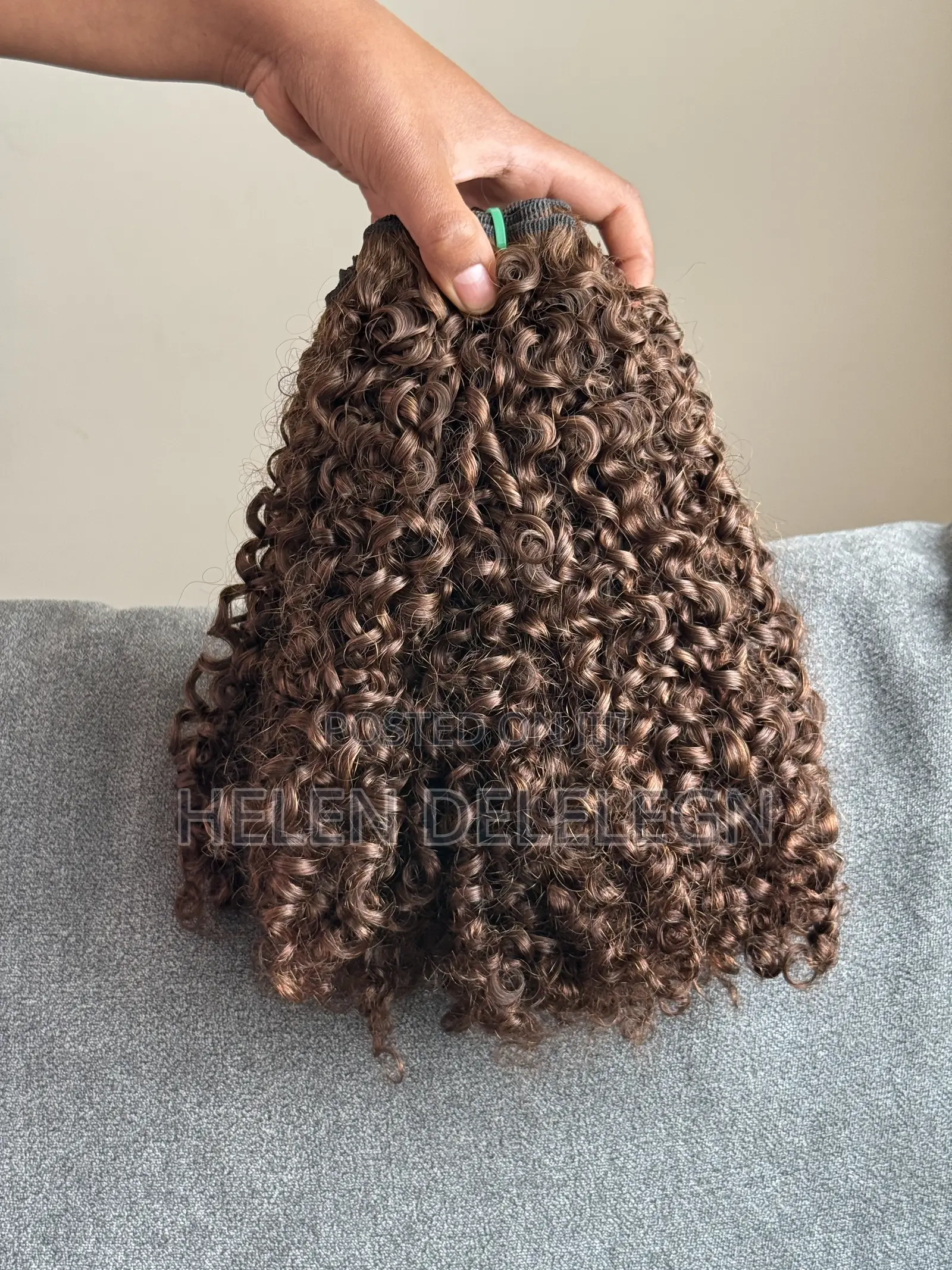 Pixie Curl Coffee Brown