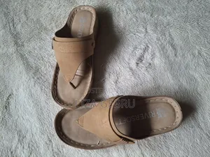 A Day Used Like New Women Shoes. Size 36.