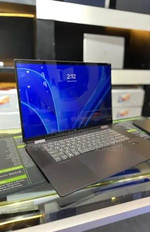 New Laptop HP Spectre 16GB Intel Core Ultra 7 SSD 1T