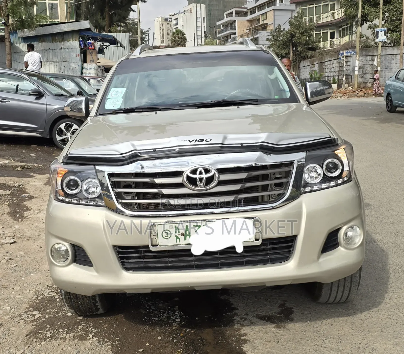 Toyota Hilux 2016 Gray