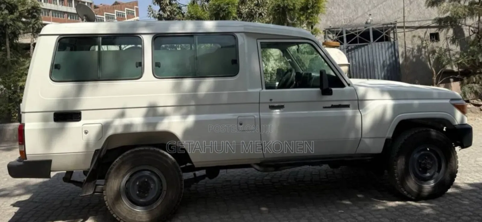 Toyota Land Cruiser 2014 White