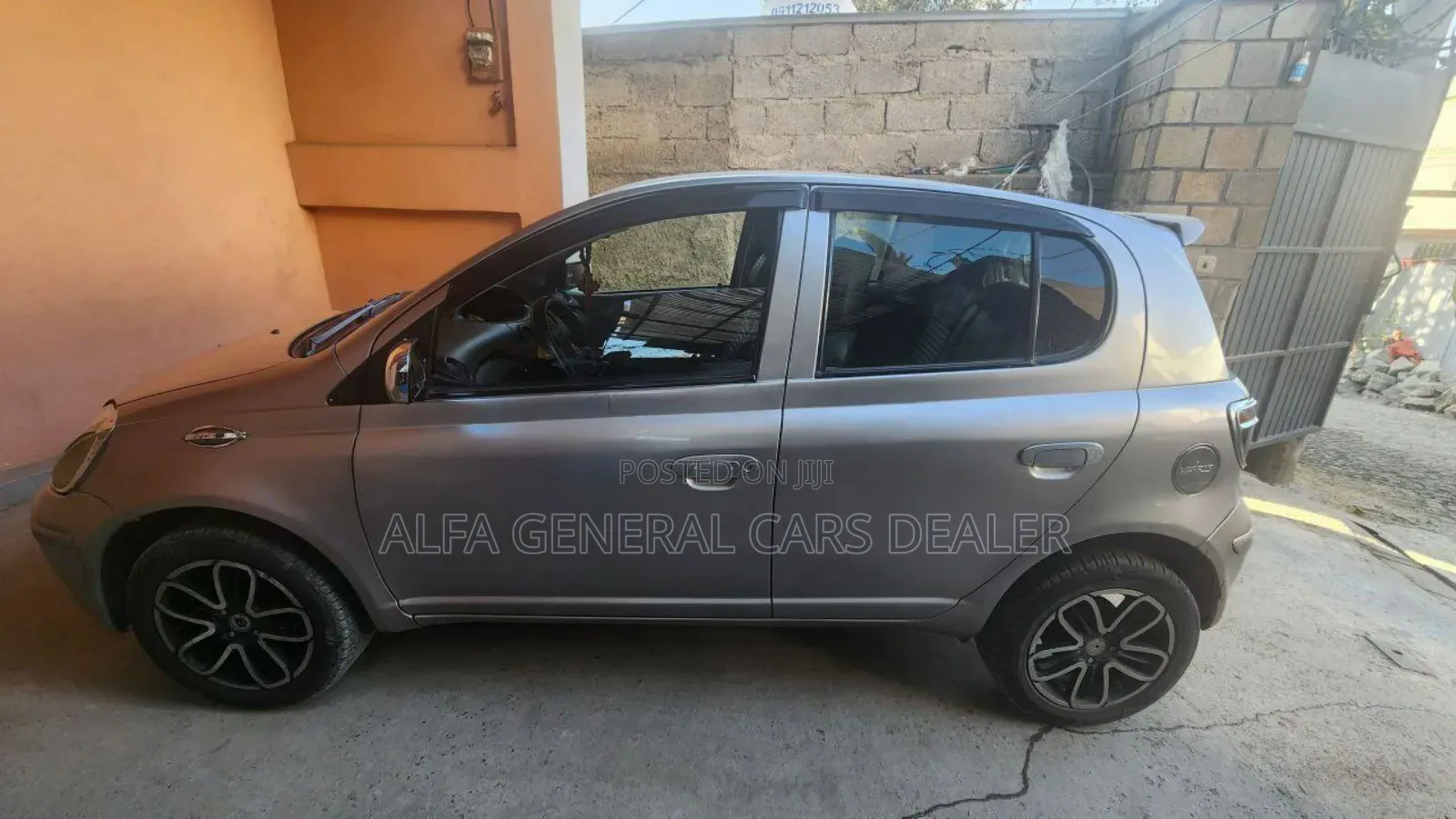 Toyota Vitz 2004