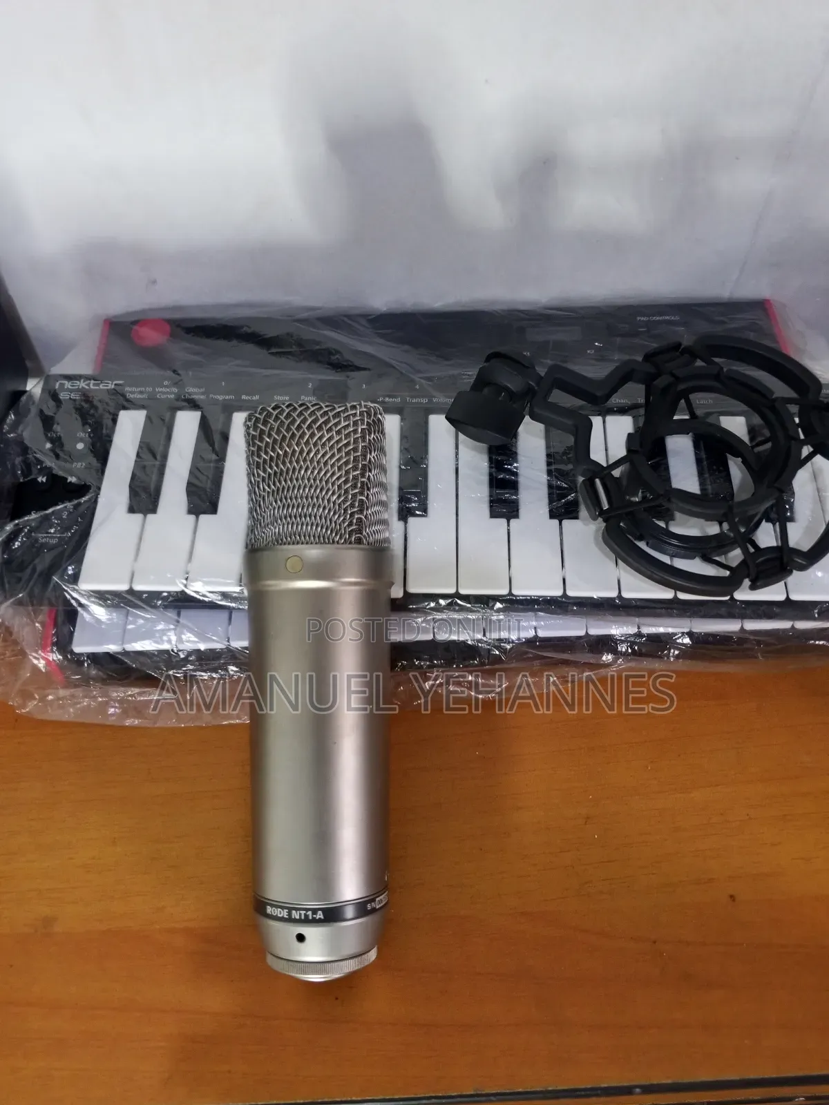 Rode Nt 1a Studio Microphone