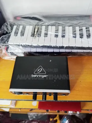 Behringer U-Phoria Umc 22hd