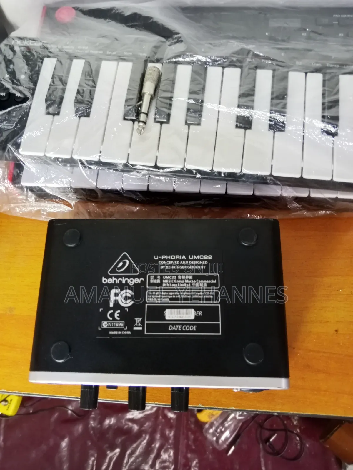 Behringer U-Phoria Umc 22hd