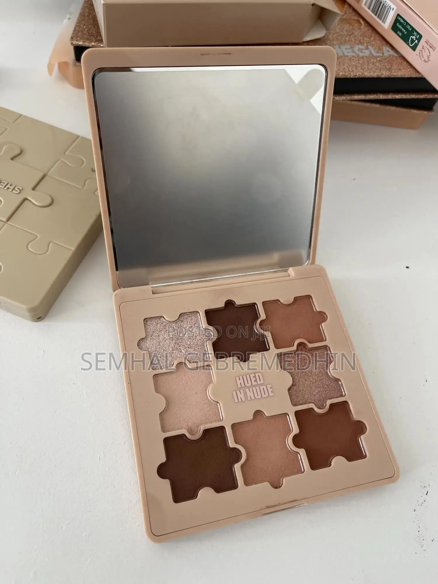 Eyeshadow Palette