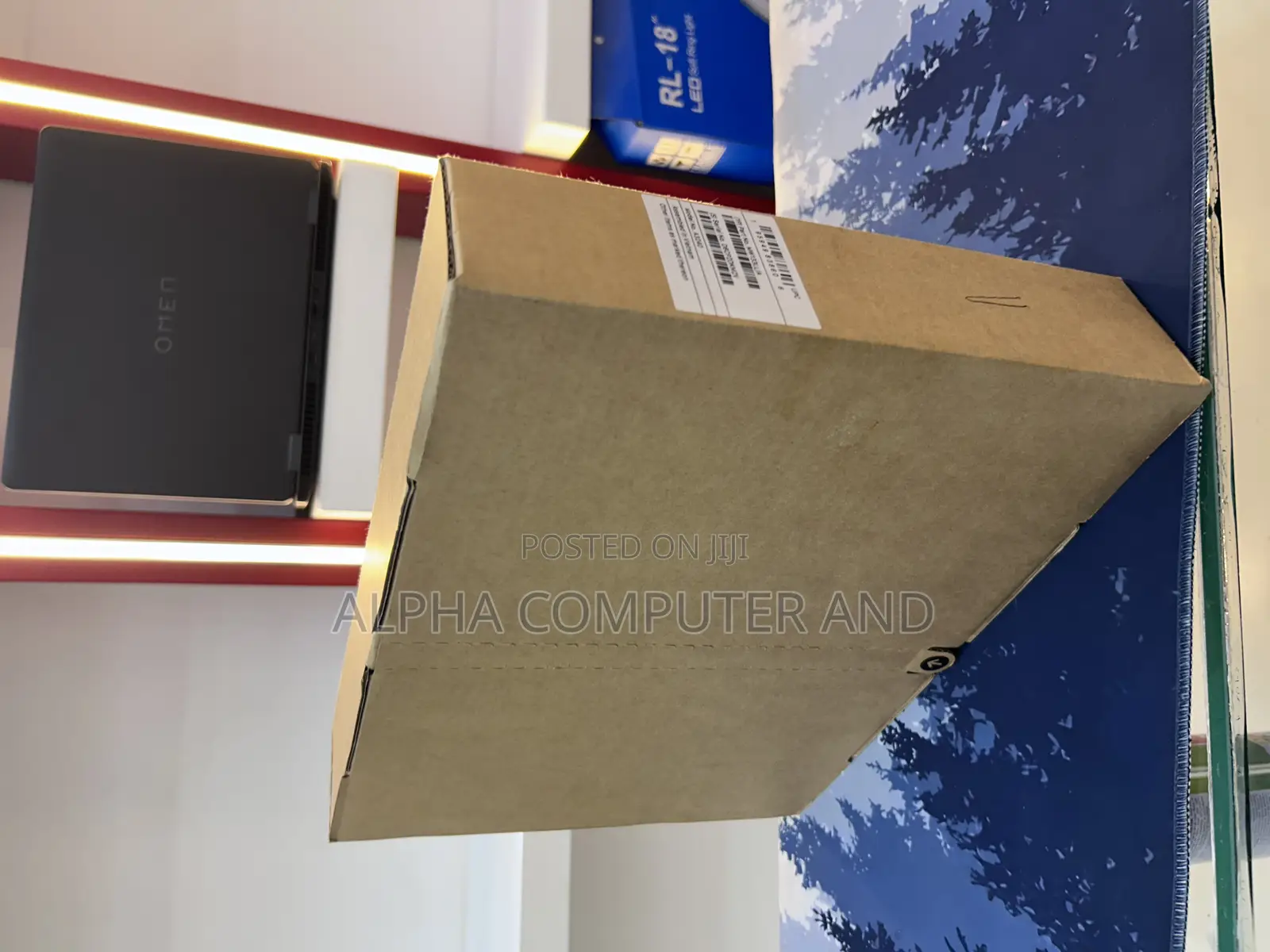 New Laptop Apple MacBook Air 2025 M4 13-Inch 16GB Apple M4 SSD 512GB