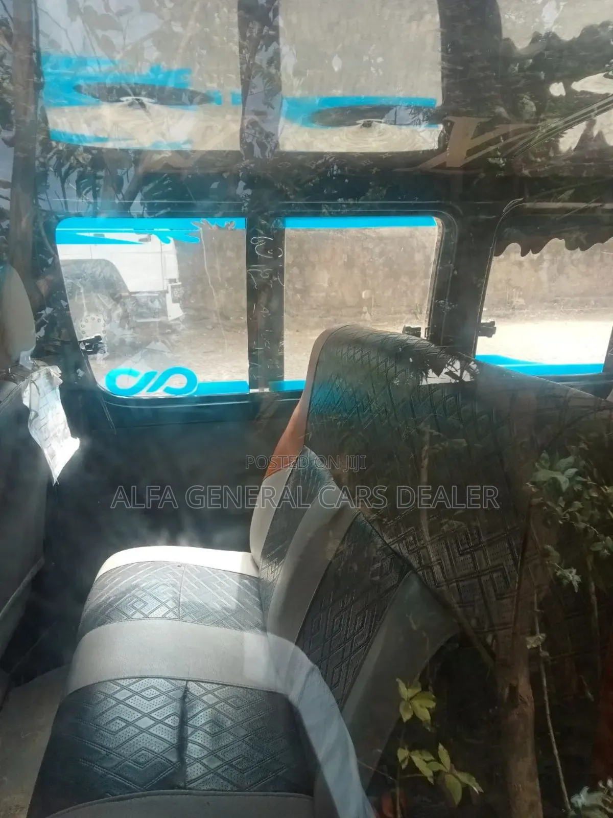 Toyota HiAce 2008 Black