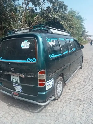 Toyota HiAce 2008 Black