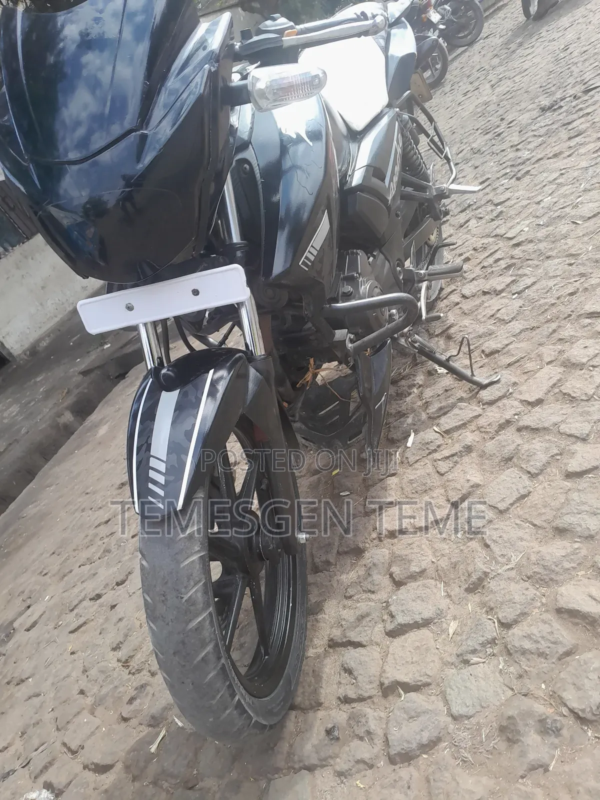 New TVS Apache 180 RTR 2017 Black