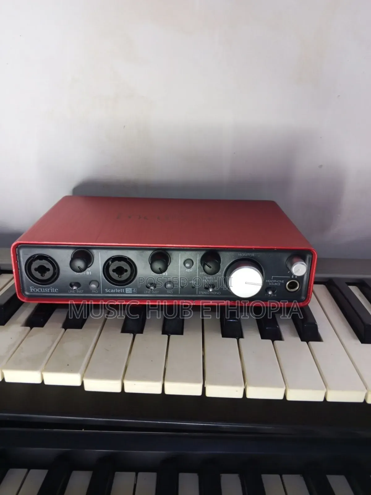 Focusrite Scarlet 2i4 Sound Card