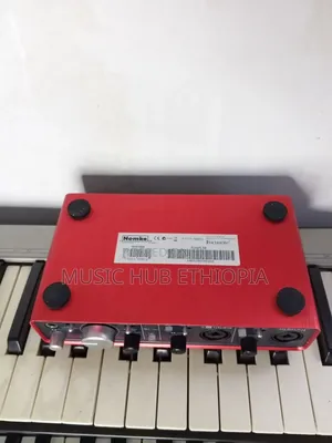 Focusrite Scarlet 2i4 Sound Card