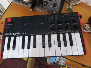Akai MPK Studio Keyboard