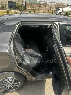 Suzuki Swift 2021 Gray