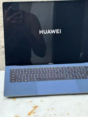 Laptop Huawei MateBook X Pro 16GB Intel Core I7 SSD 1T