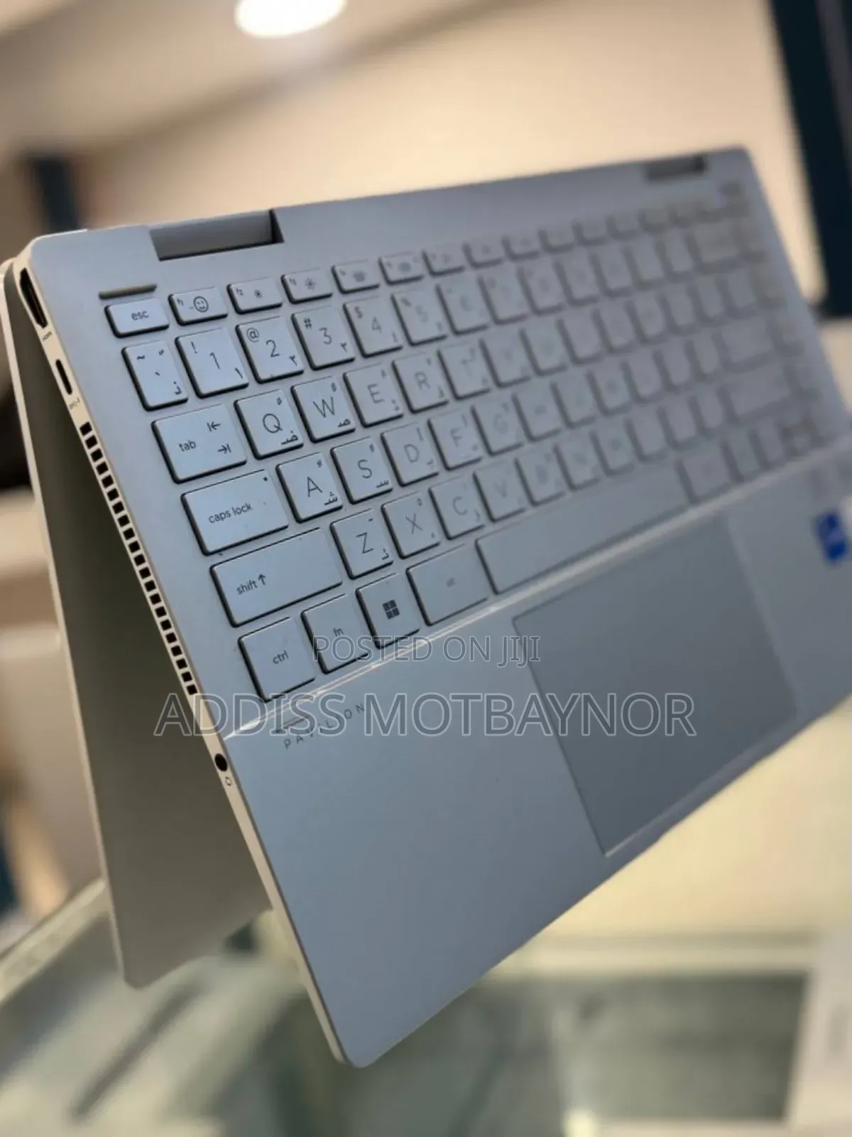 New Laptop HP X360 310 G2 16GB Intel Core I7 SSD 512GB