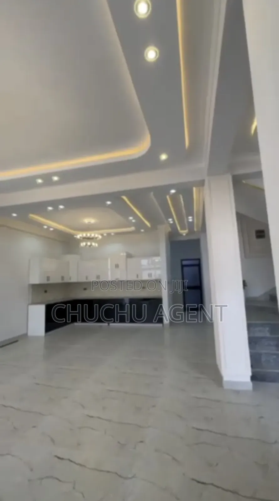 8bdrm House in Gullele for sale