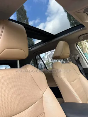 Toyota RAV4 2024 White