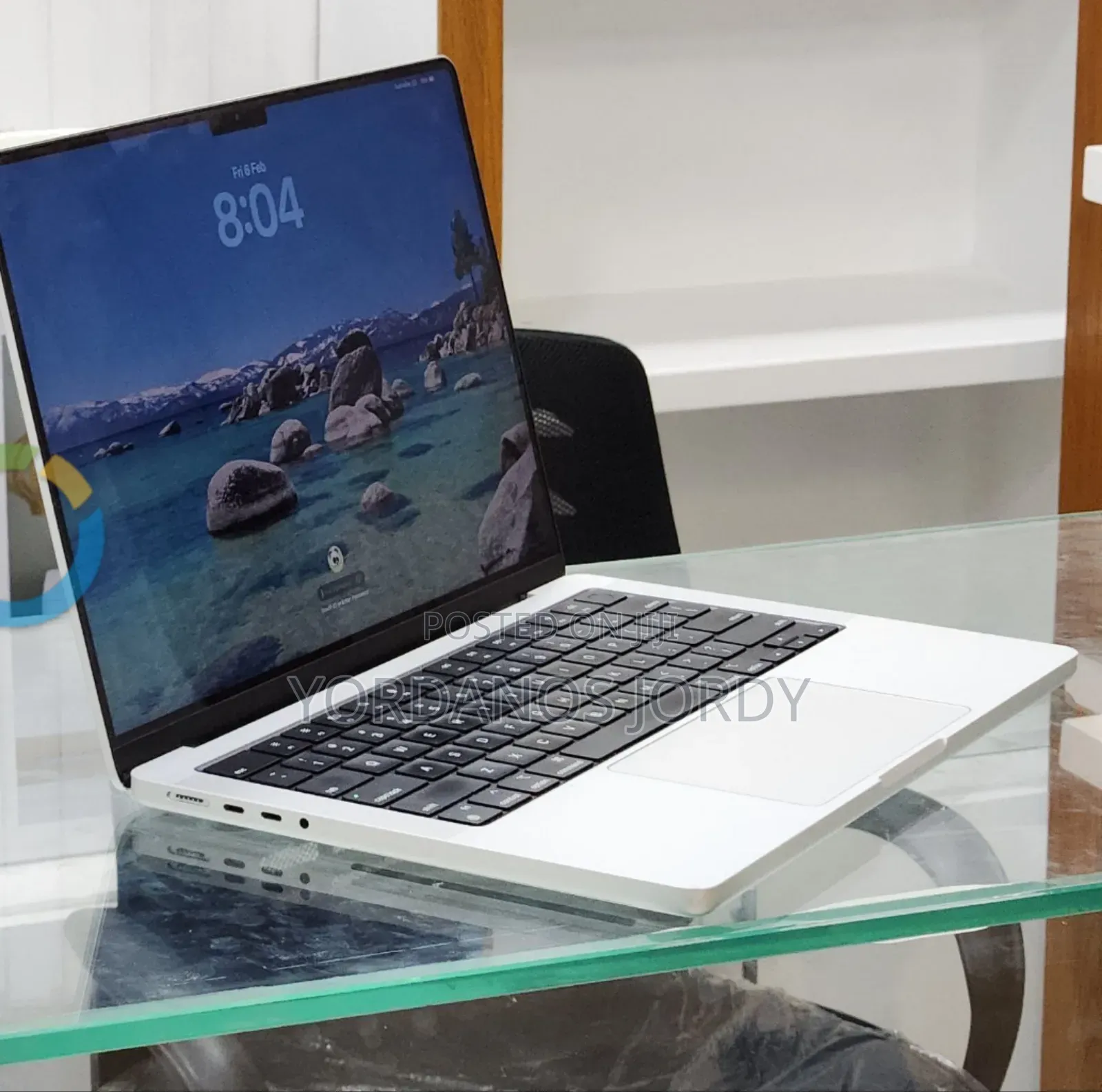 New Laptop Apple MacBook Pro M1 16GB Apple M1 Pro SSD 512GB