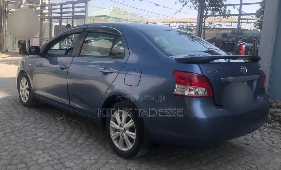 Toyota Yaris 2009 Blue