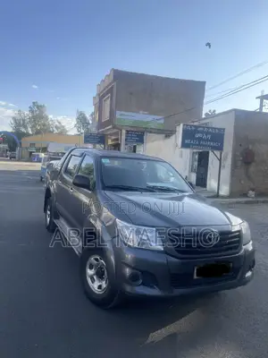 Toyota Hilux 3.0 D-4D 4x4 2014 Black