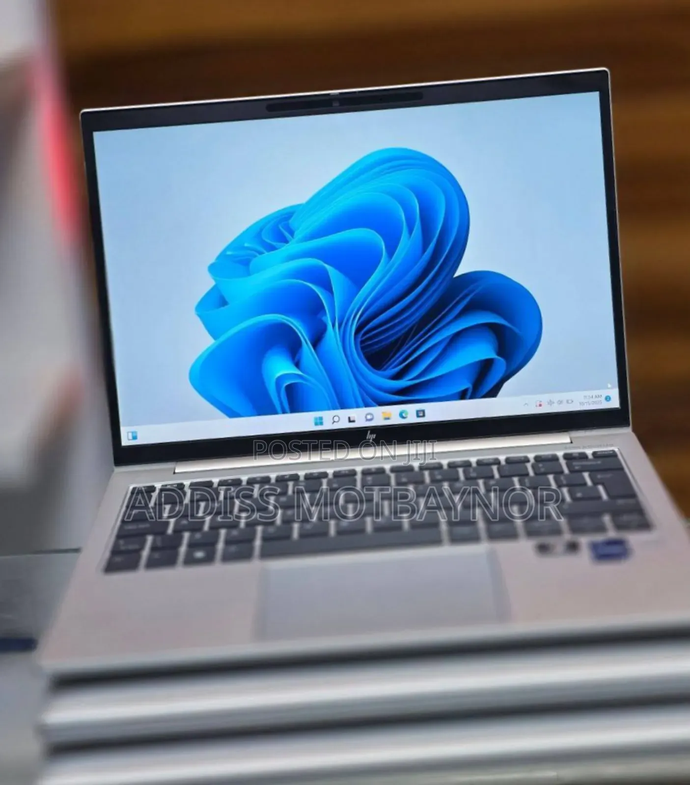 New Laptop HP EliteBook 830 16GB Intel Core I7 SSD 512GB